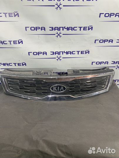 Решетка радиатора Kia Ceed 2010-2012 863511H500 ED