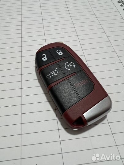 Ключ зажигания Jeep Grand Cherokee SRT WK2