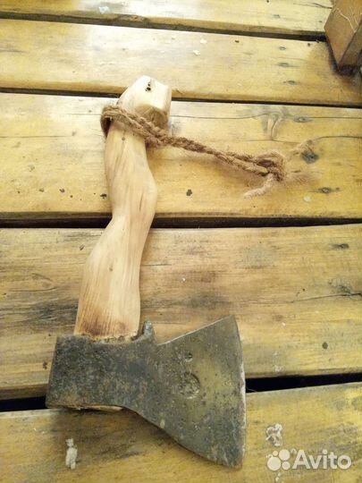 Топоры древних ворягов