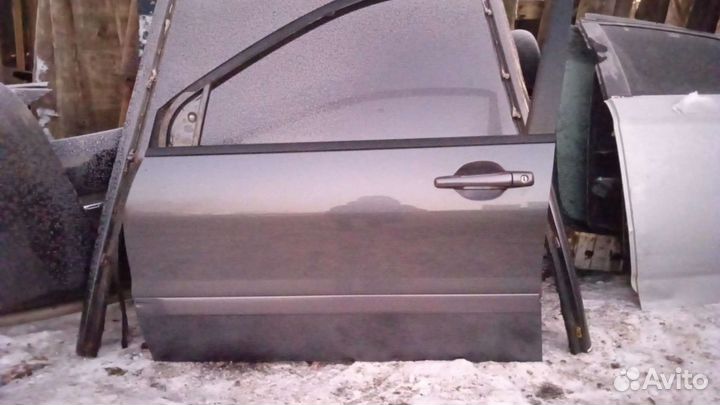Дверь передняя левая Лансер 9