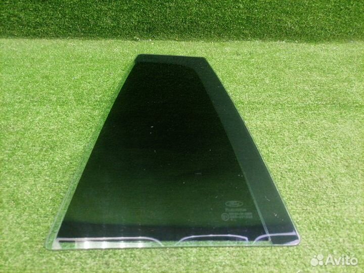 Стекло двери (форточка) заднее левое Ford Fusion