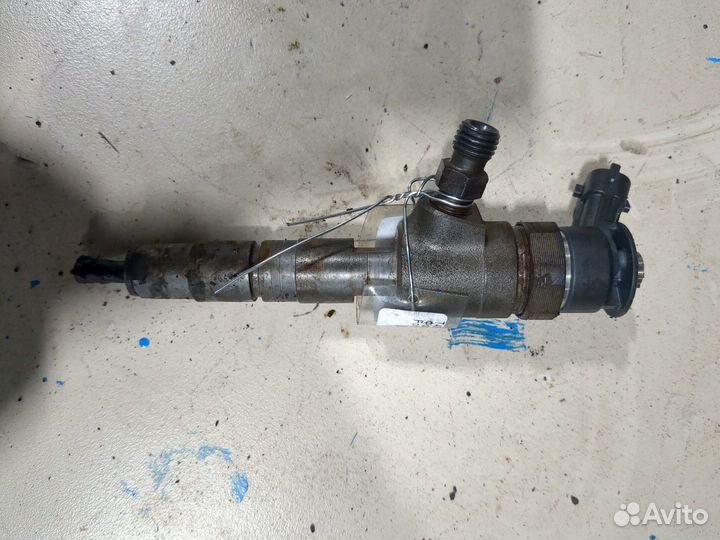 Форсунка топливная Ford B-Max, 2014