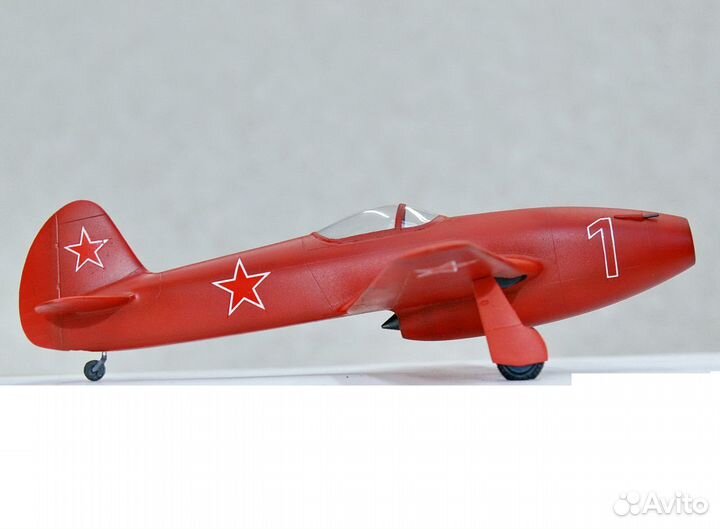1/48 модели самолетов Як-15 и много разных