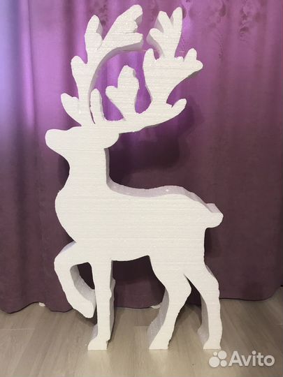 Новогодний олень