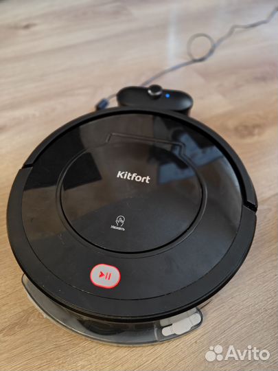 Робот-пылесос моющий Kitfort KT-563