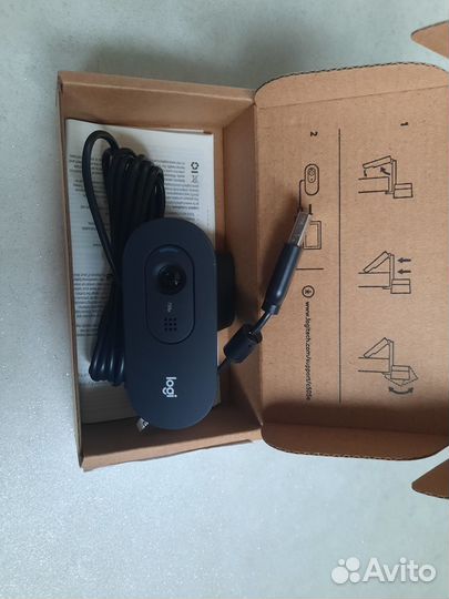 Web-камера Logitech WebCam C505e