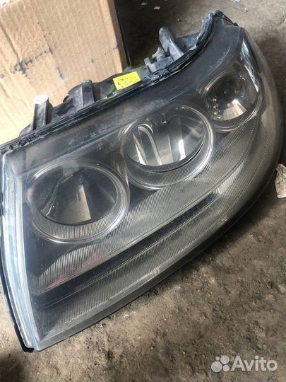 Фары на УАЗ Патриот