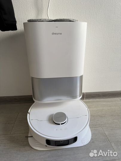 Робот-пылесос Dreame Bot L10s Ultra белый (б/у)
