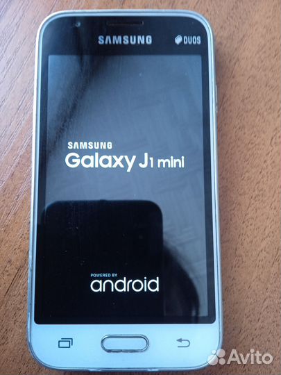 Samsung Galaxy J1 Mini SM-J105F, 8 ГБ