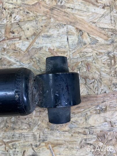 Амортизатор Зд BMW F30 F35