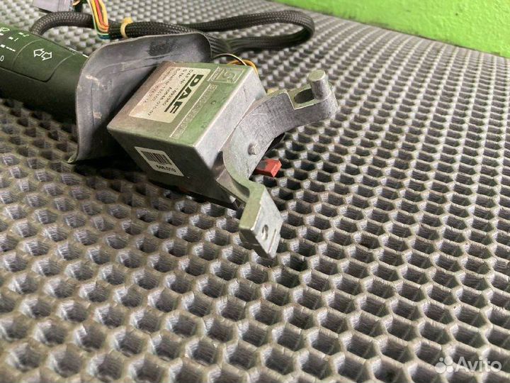 Переключатель подрулевой комбиниров. DAF XF106