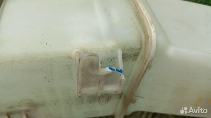 Бачок стеклоомывателя Kia Sportage Передний