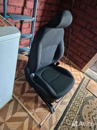 Сиденье Kia rio 3