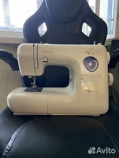 Швейная машинка janome my excel