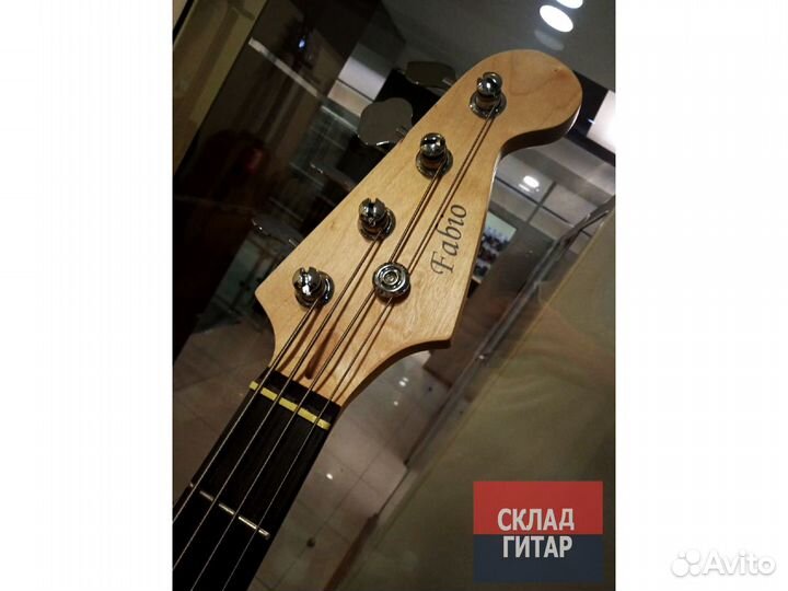 Бас-гитара Fabio JB-10 WH