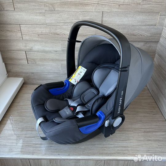 Детское автолюлька britax romer baby safe 2 isize