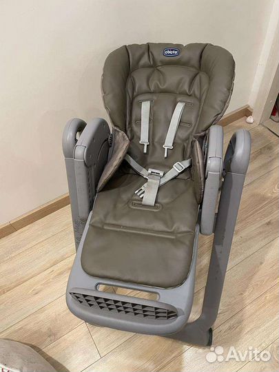 Детский стульчик для кормления chicco