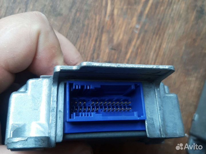 Блок управления airbag Opel