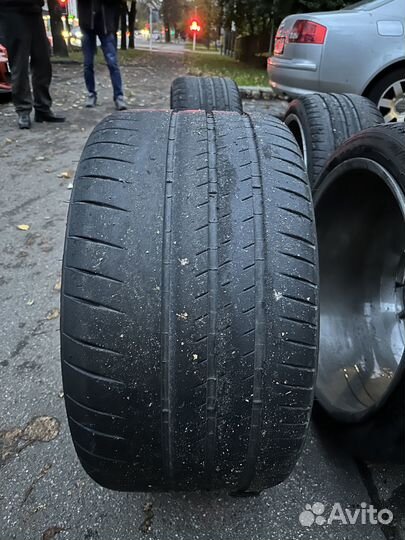 Michelin Pilot Sport Cup 2 245/35 R20 и 305/30 R20