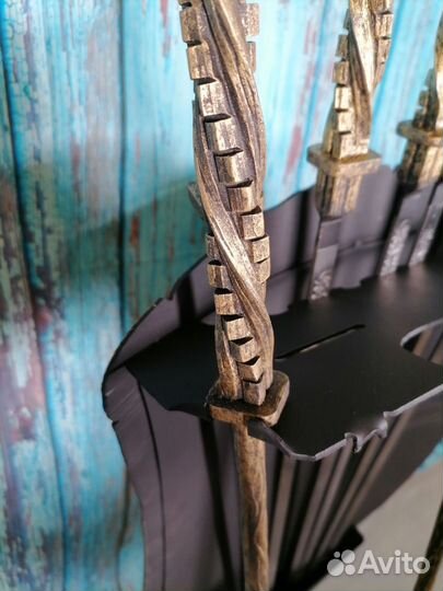 Каминный набор Щит-подставка Лев на 8 шампуров Афо