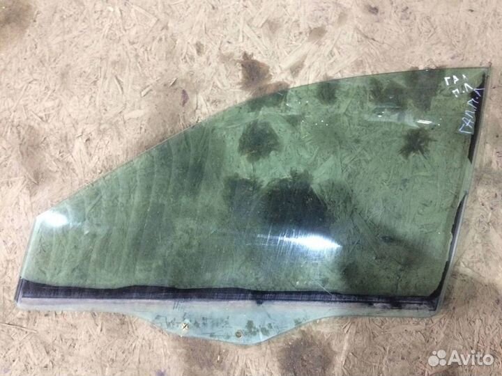 Стекло передней левой двери Mitsubishi Galant EA