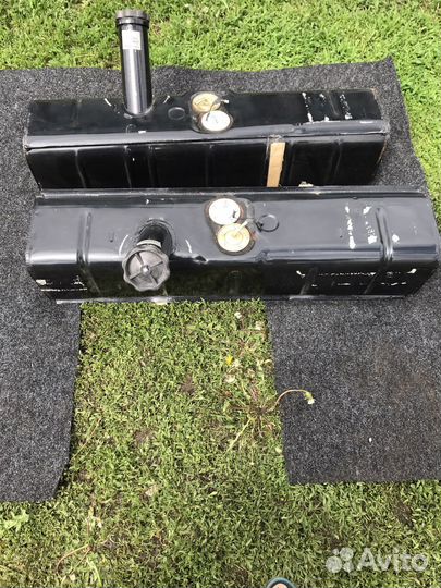 Топливные баки на УАЗ 469 Hunter