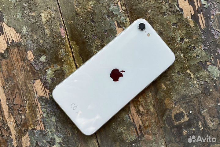 iPhone se 64gb 2020