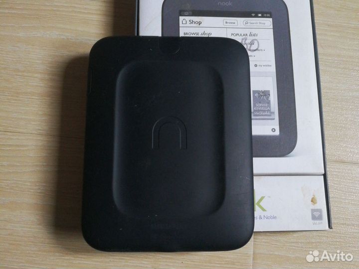 Электронная книга Nook simple touch