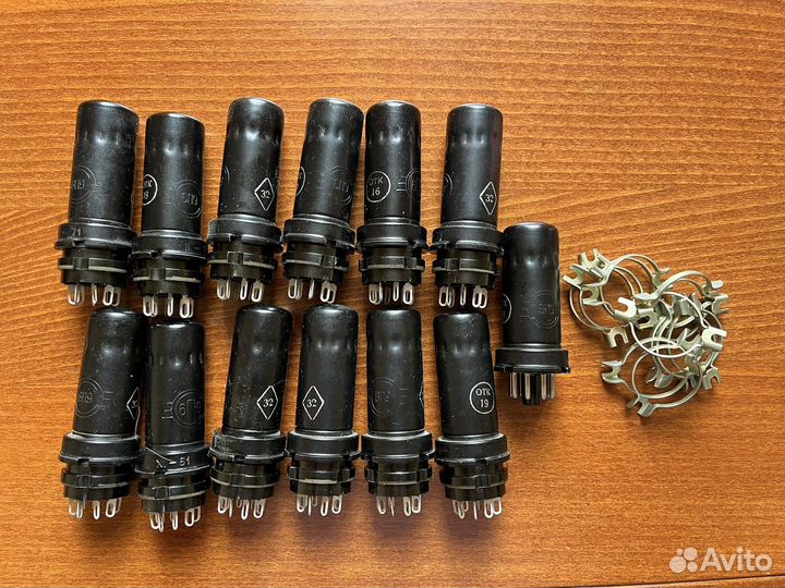 Лампы 6п9 с панельками