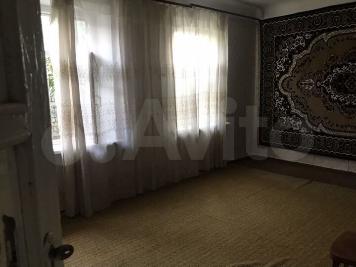 Дом 100 м² на участке 6,14 га