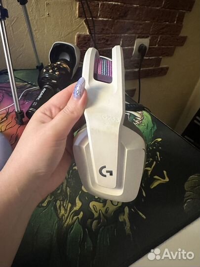 Наушники logitech G733
