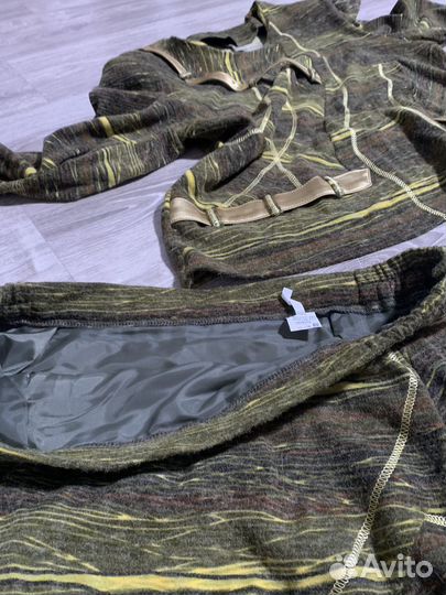 Костюм женский