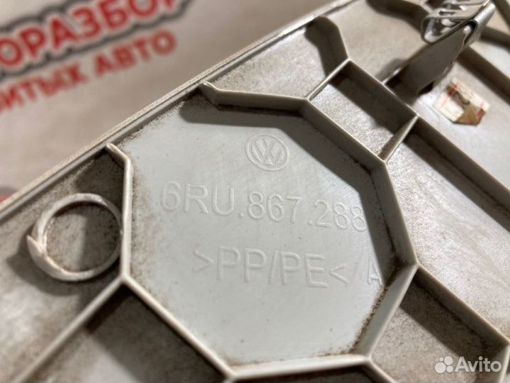 Накладка на стойку кузова правая Volkswagen Polo