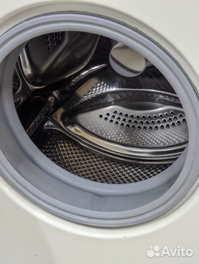 Стиральная машина bosch WFC 1663