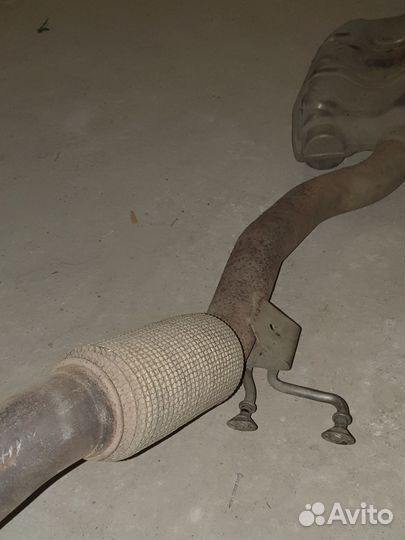 Труба ог с катализатором и резонатором VAG