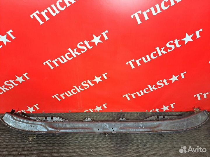 Усилитель переднего бампера Scania 5-series
