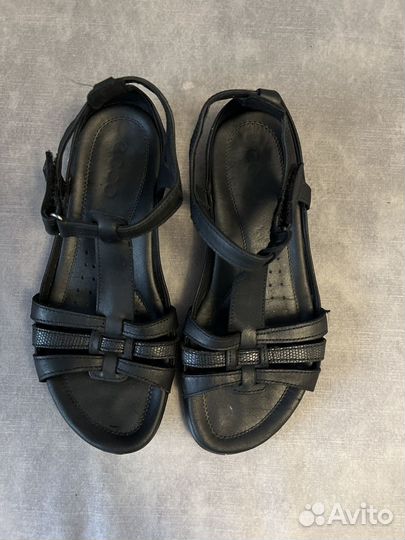 Сандалии натуральная кожа 36 ecco