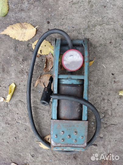 Насос автомобильный ножной