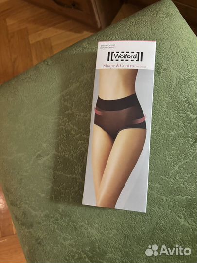 Wolford утягивающие трусы