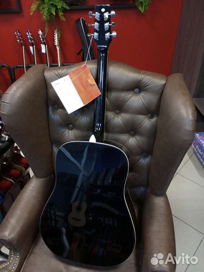 Гитара Martinez