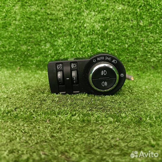 Блок управления светом Opel Astra J 2012 13385636