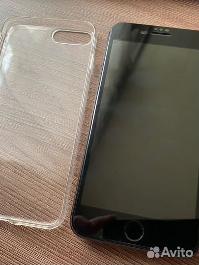 iPhone 8 Plus, 256 ГБ