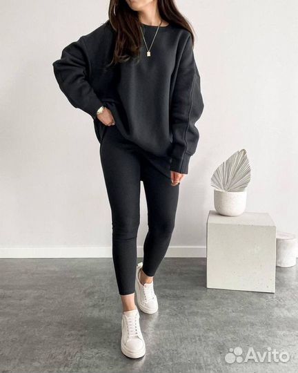 Костюм спортивный женский