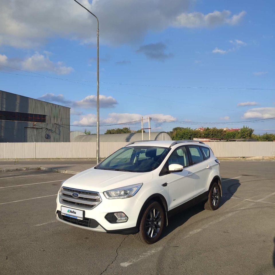 Ford Kuga: фото владельца