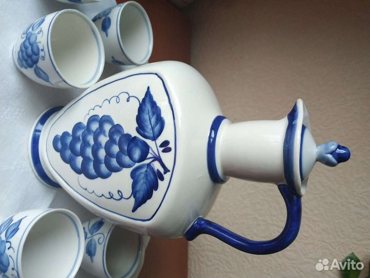Кувшин гжель с пиалами