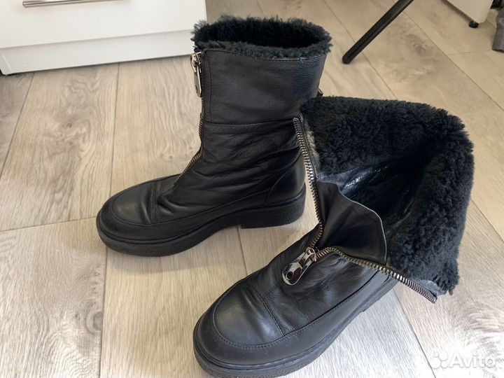 Ботинки женские зимние 38