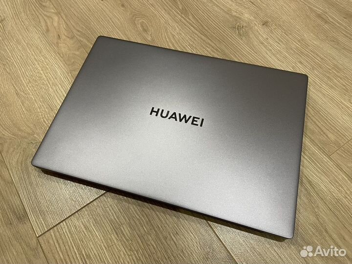 Ноутбук Huawei MateBook D16 Rleef-X i7