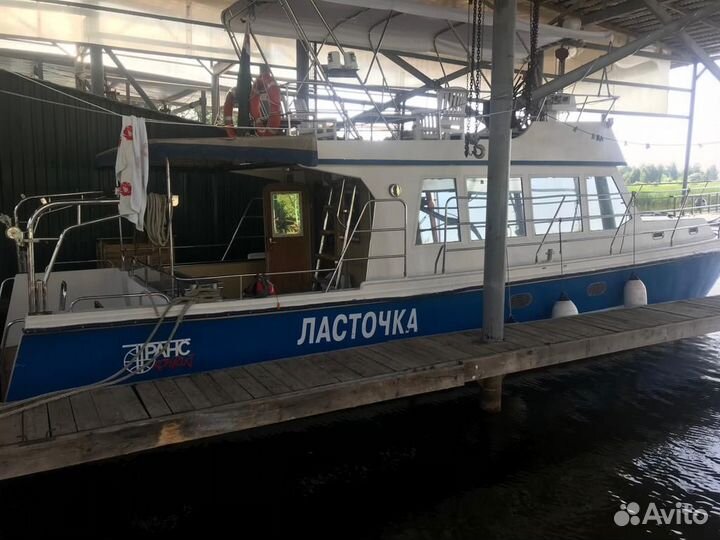 Яхта км120 Вишера