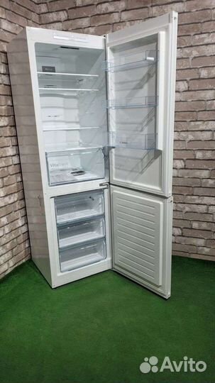 2255.Холодильник bosch kgn36nw21r