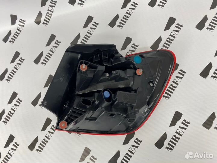 Задний левый внешний фонарь Mercedes Benz A klasse